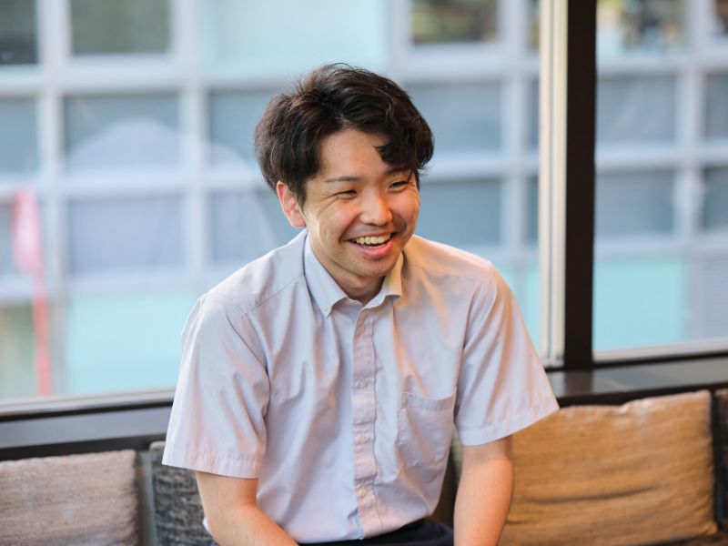 夫婦共働きで子育て中。休暇を取って家族で思い出づくりもできる